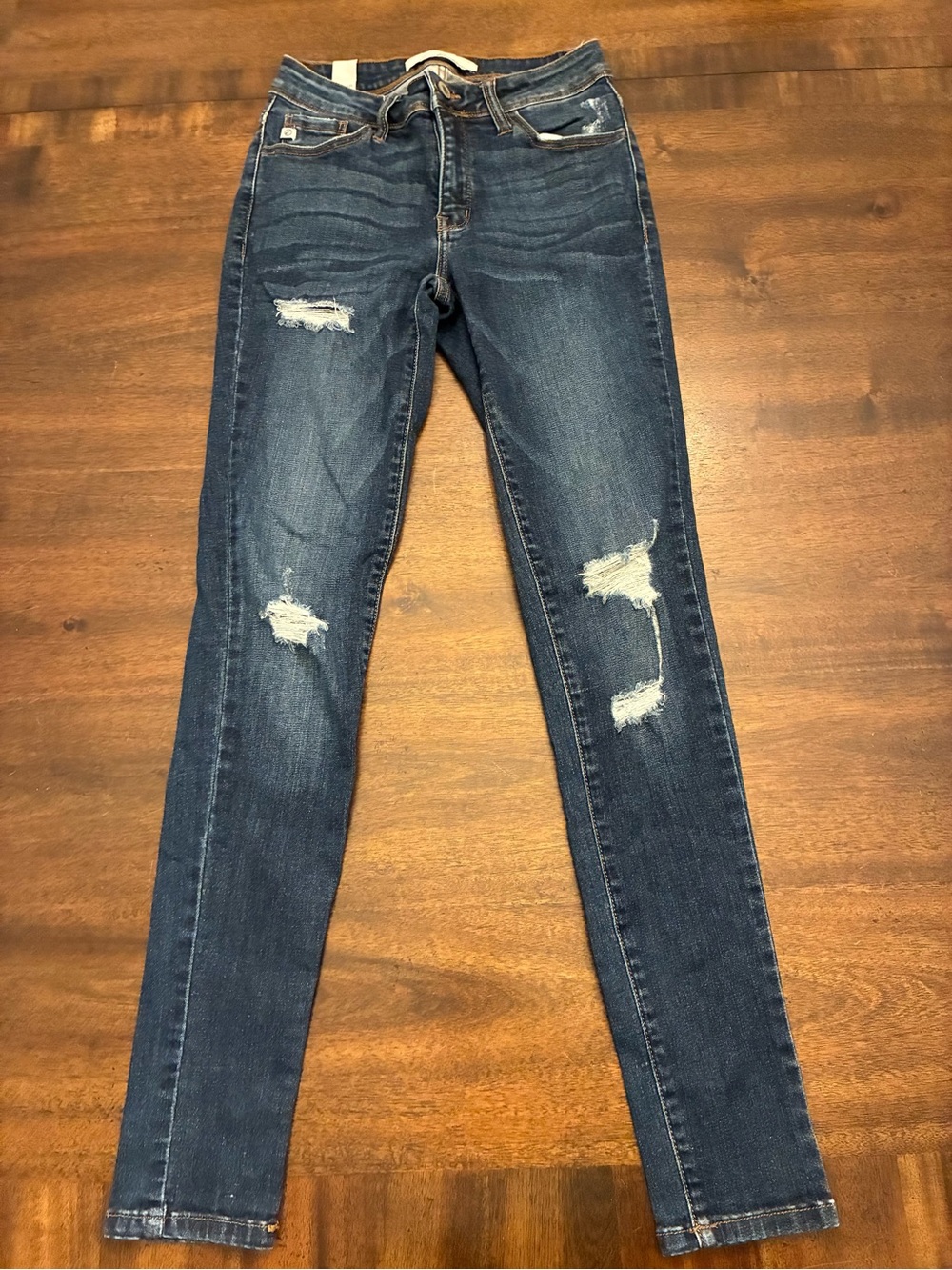 KanCan Skinny Jeans Women’s 0 23 Distressed Dark Wash